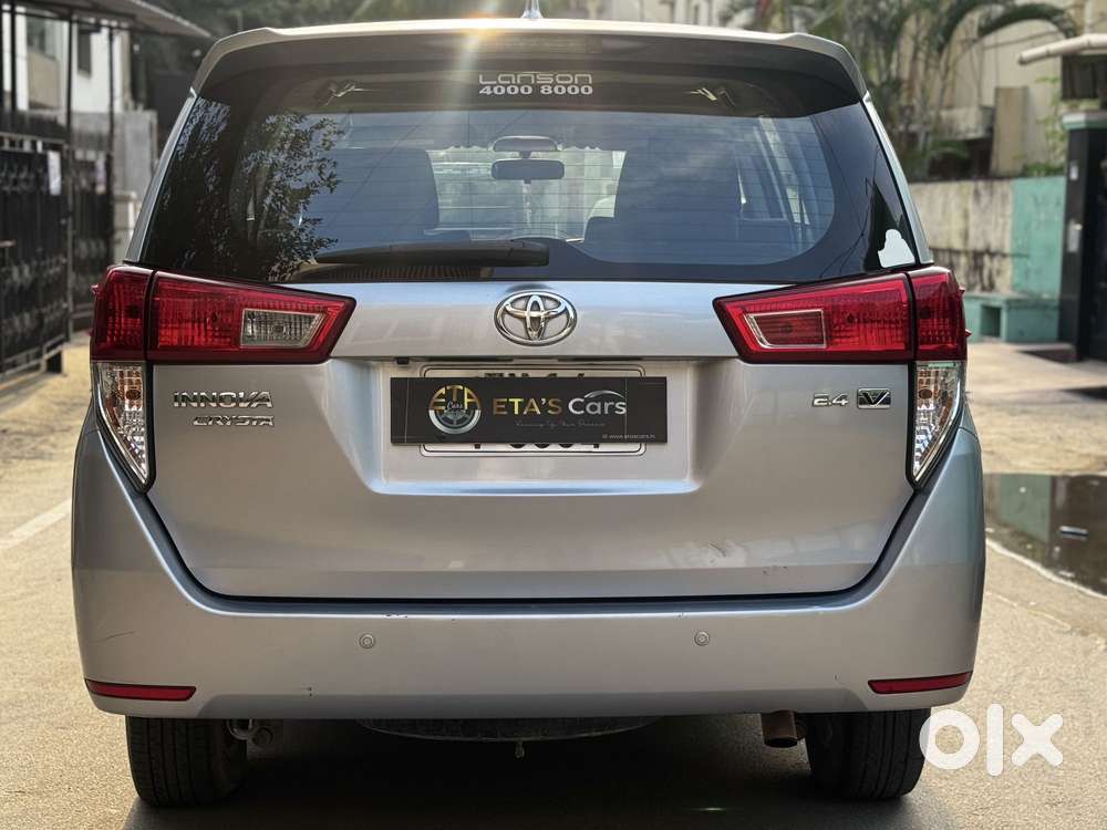 Toyota Innova Crysta