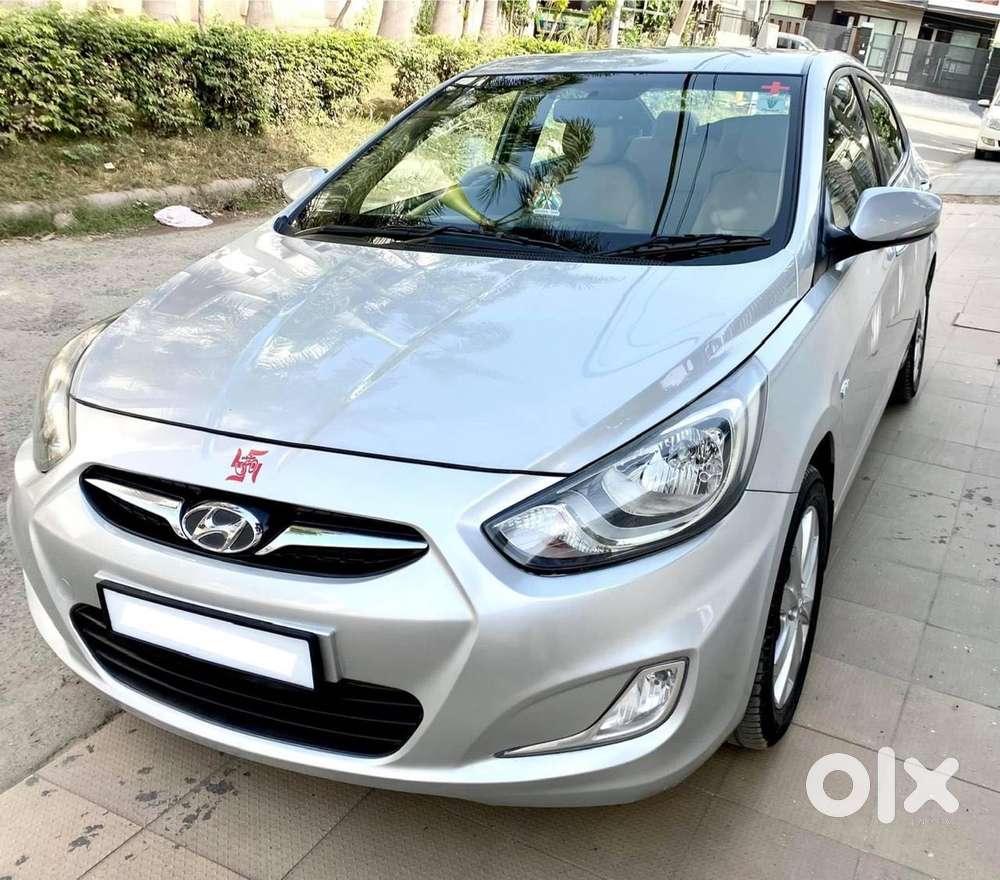 Hyundai Verna 1.6 Sx Vtvt, 2012, Petrol