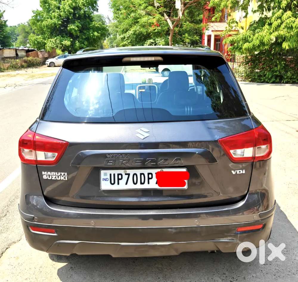 Vitara Brezza Vdi (0) Dec. 2016 Model,grey Color.up70 Dp & 72000 Kms