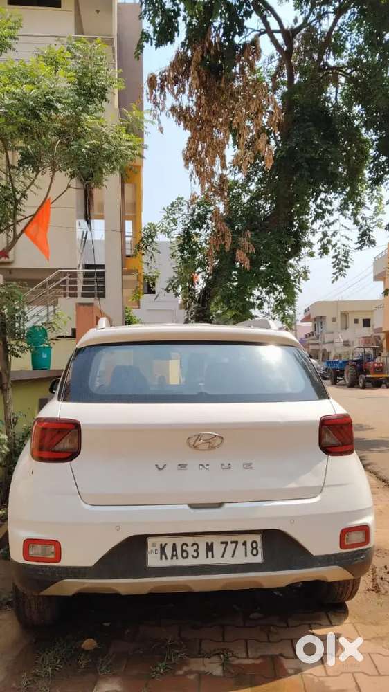 Hyundai Venue Se Petrol 2020