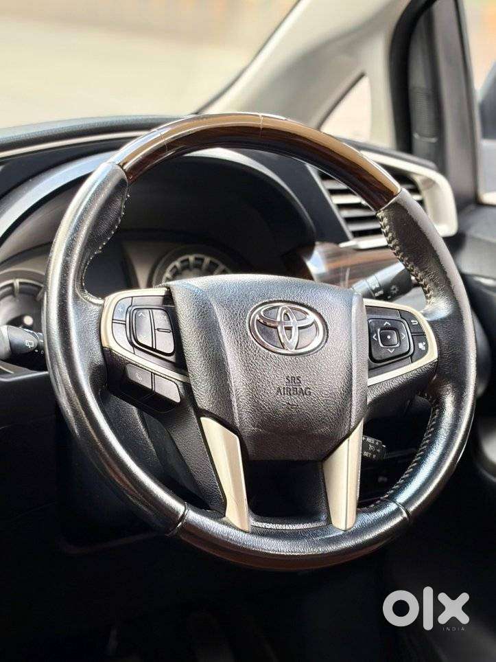 Toyota Innova Crysta 2.4 Z 7 Str, 2017, Diesel