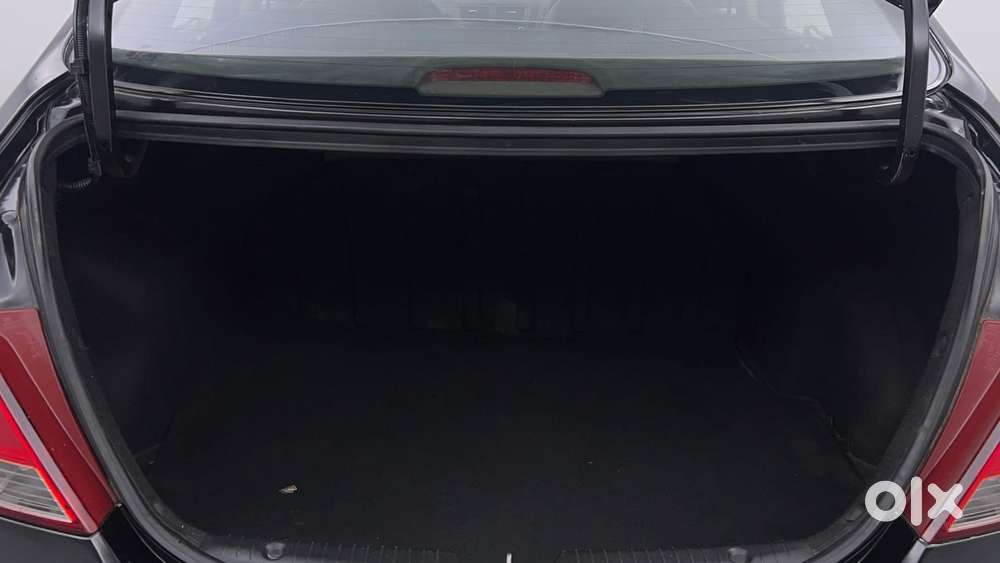 Hyundai Verna [ ] Fluidic 4s 1.6 Vtvt Sx, 2016, Petrol