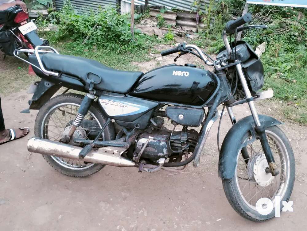 Splendor plus deals old bike olx