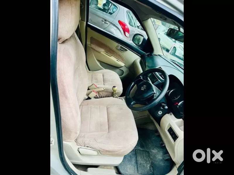 Maruti Suzuki Swift Dzire Vdi, 2015, Diesel
