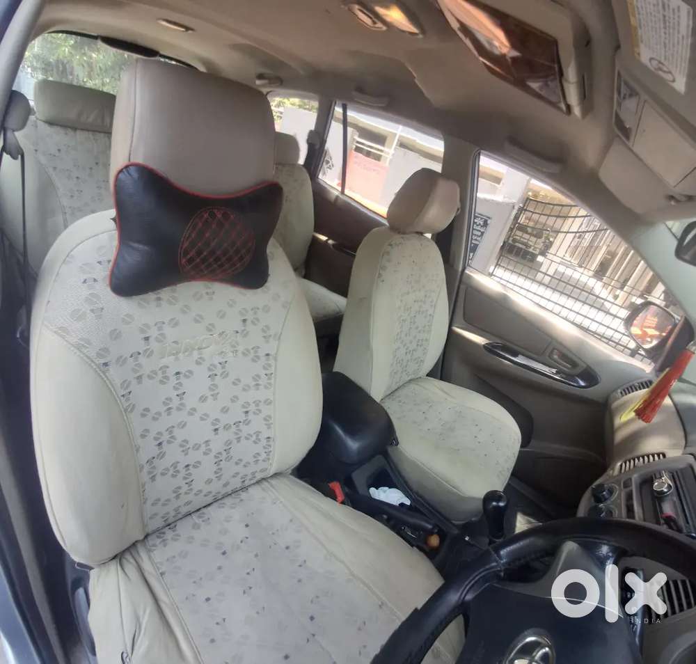 Toyota Innova 2015 Diesel Well Maintained