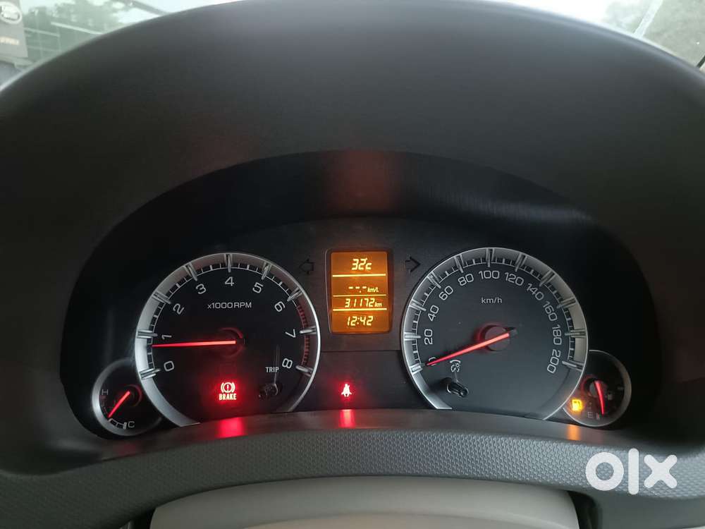 Maruti Suzuki Ertiga Zxi Plus Shvs, 2016, Petrol