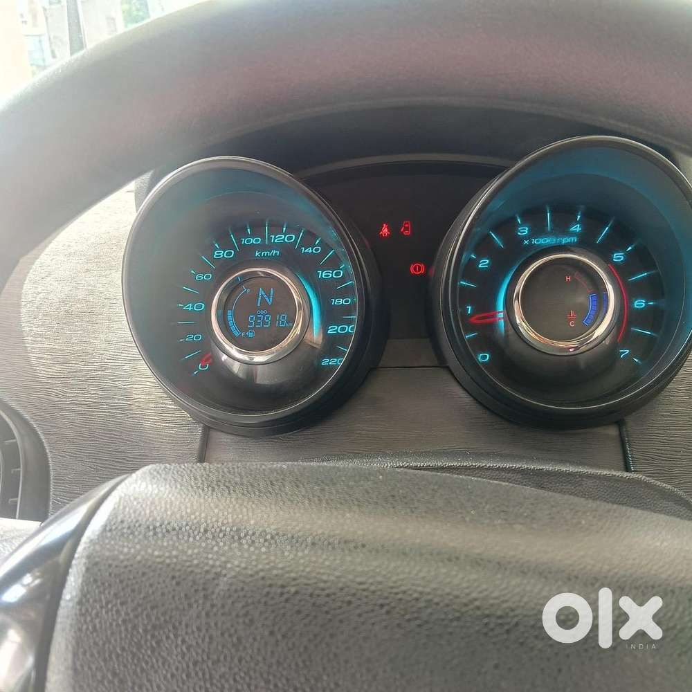 Mahindra Xuv500 2019 Diesel Well Maintained