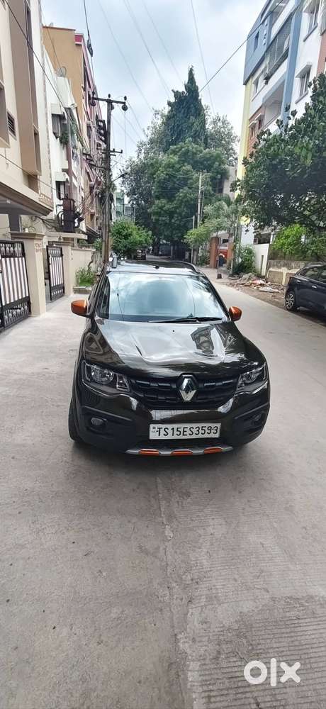 I Want To Sell My Renault Kwid Automatic 2017 Model With Excellent Con