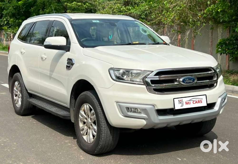 Ford Endeavour 3.2 Titanium 4x4 At, 2017, Diesel