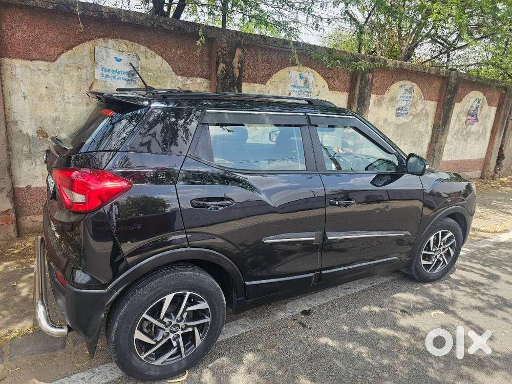 Suv 300 Top Modal, Make August, 2022, 27000 Run 1st Owner Is On Sell