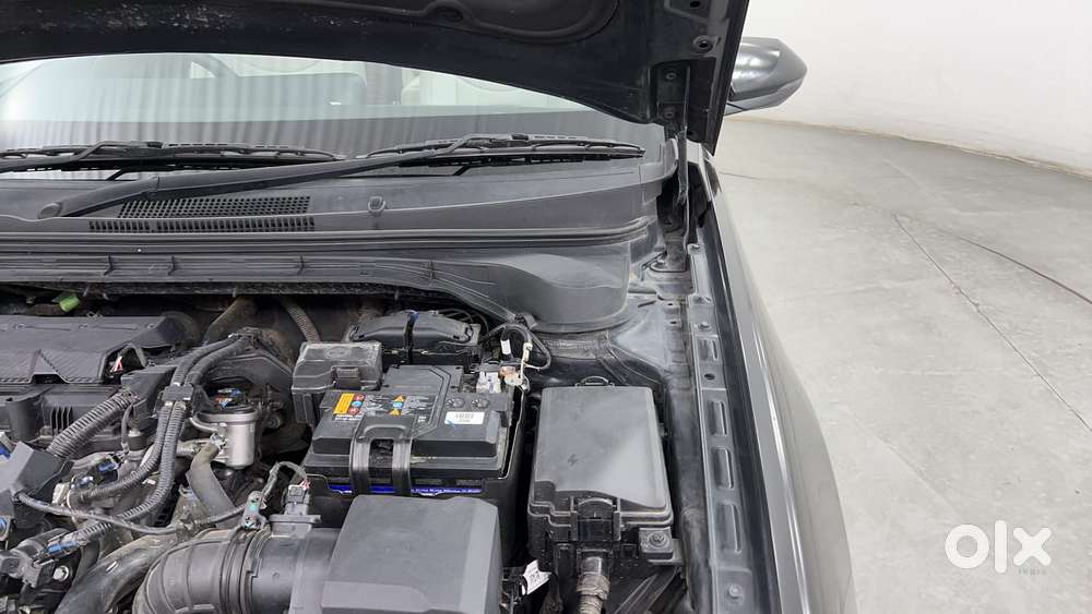 Hyundai Verna 1.5 Sx Petrol Mt, 2024, Petrol