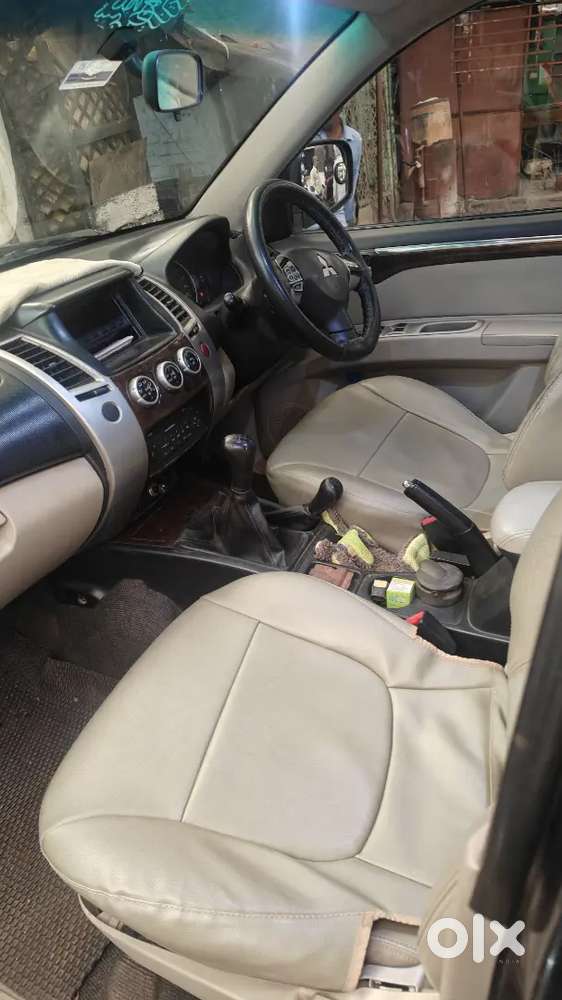 Mitsubishi Pajero Sport 2013 Diesel Well Maintained