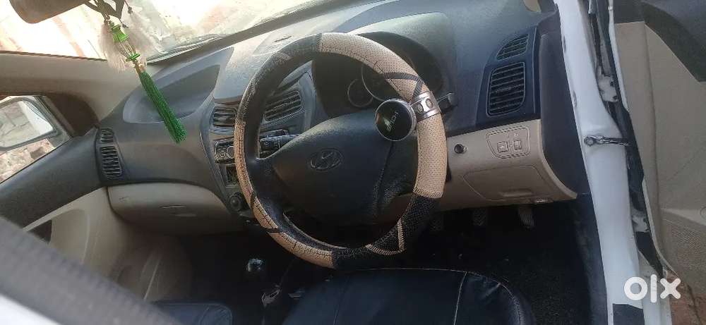 Gadhi M Koi Kami Ni H Jisko Lena H Tuner Sampark Kry