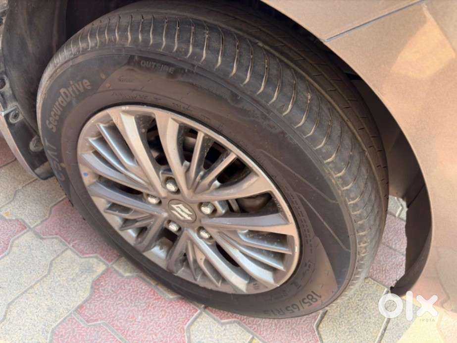 Maruti Suzuki Ertiga Zxi At, 2019, Petrol