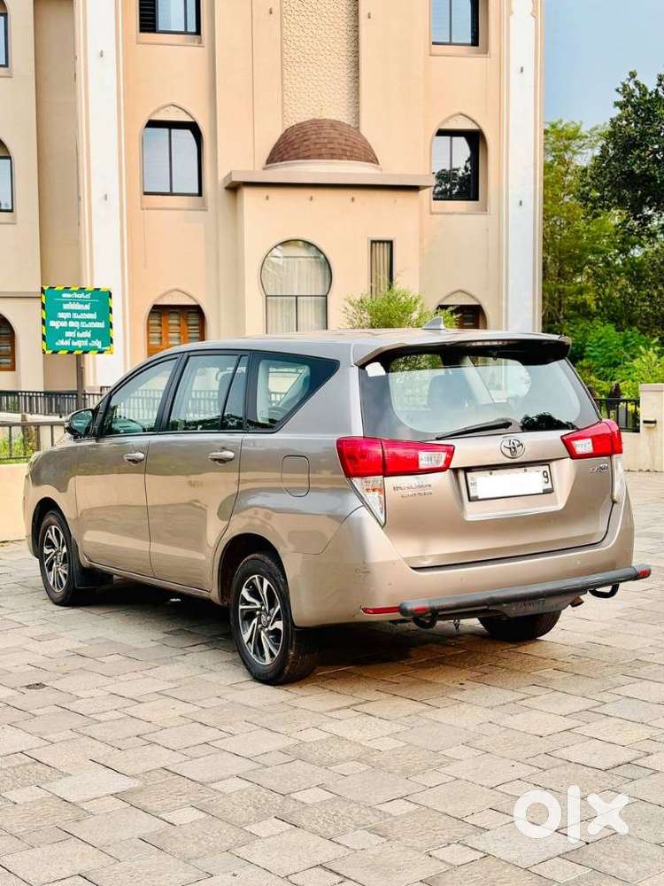 Toyota Innova Crysta [2020-ongoing] 2.4 Gx At 7 Str, 2021, Diesel
