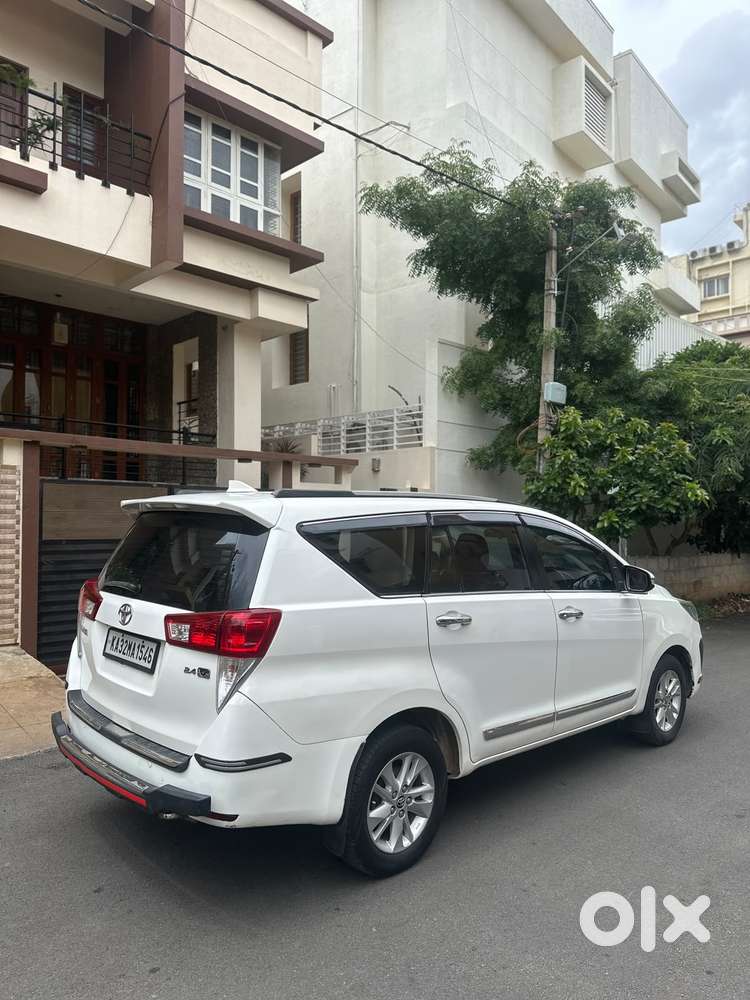 Toyota Innova Crysta 2.4 V 7 Str, 2018, Diesel