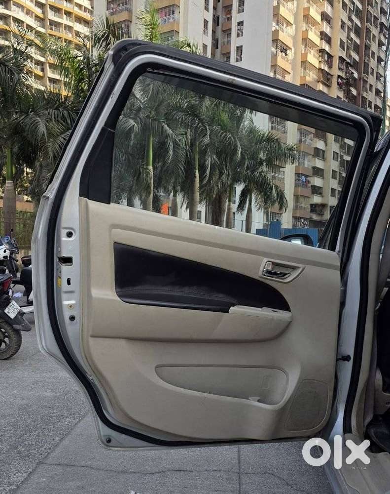 Maruti Suzuki Ertiga 2012-2015 Vxi Cng, 2015, Cng & Hybrids