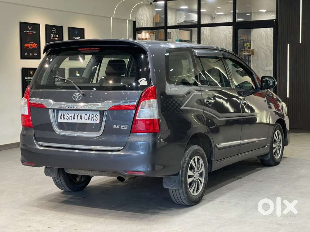 Toyota Innova 2.5 V 8 Str, 2016, Diesel