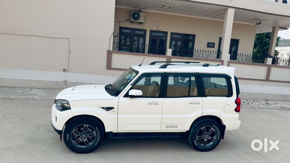 Mahindra Scorpio S10 Diesel 2020