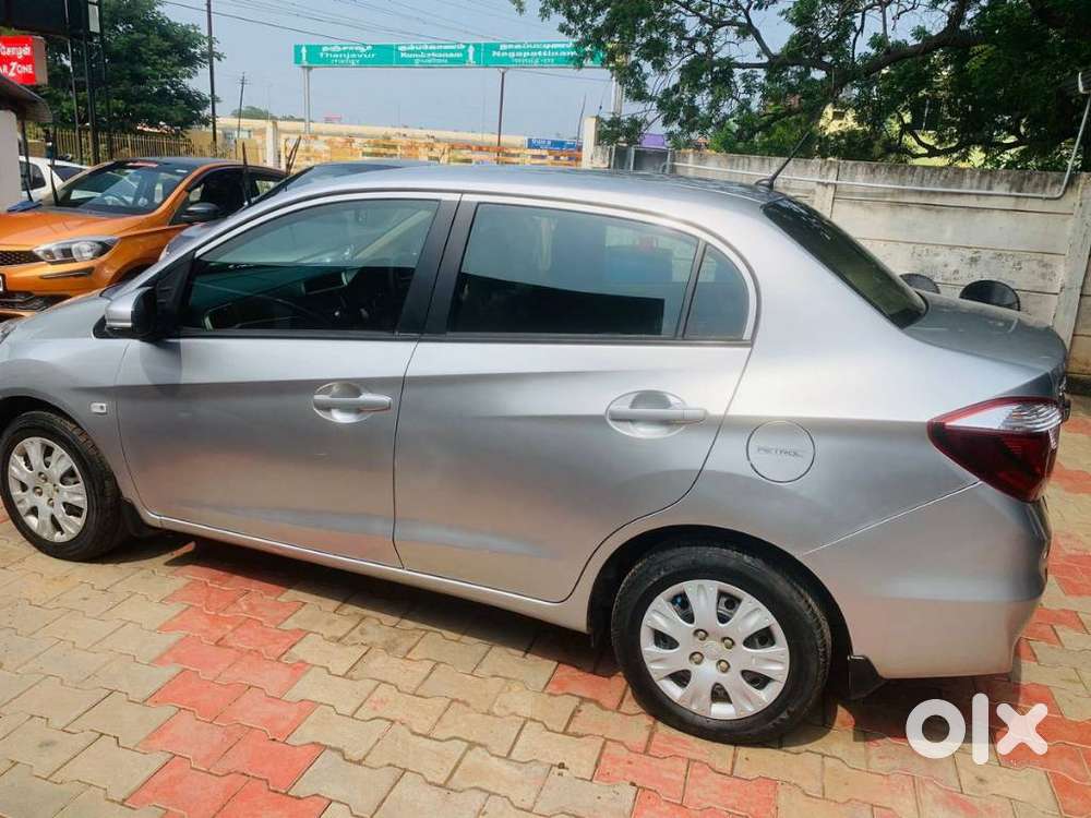 Honda Amaze, 2016, Petrol