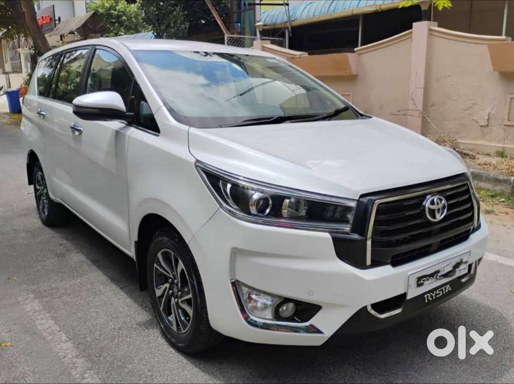 Toyota Innova Crysta 2.4 V, 2023, Diesel