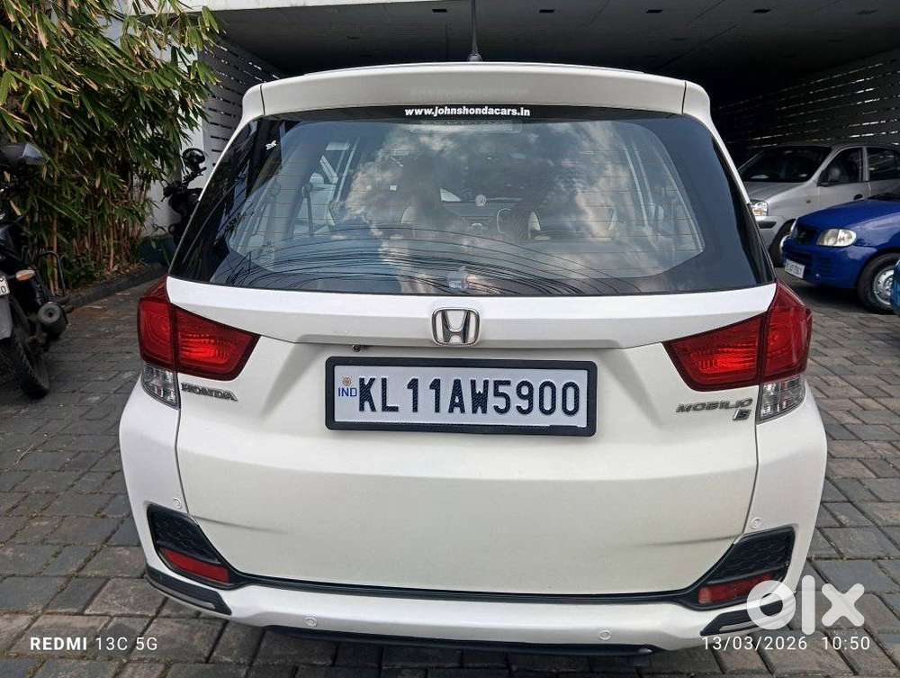 Honda Mobilio, 2014, Petrol