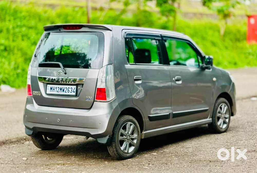 Maruti Suzuki Wagon R Stingray Amt Vxi, 2016, Petrol