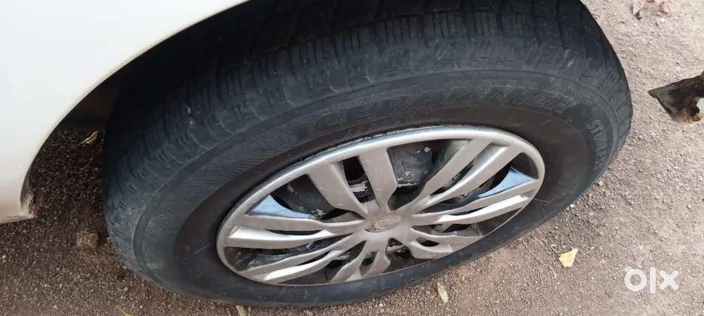 Good Condition,well,7 Seater Petrol Cng