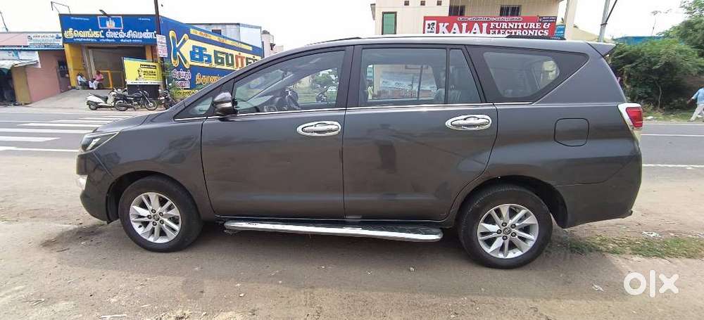 Toyota Innova Crysta 2.4 Vx Mt 8s, 2016, Diesel