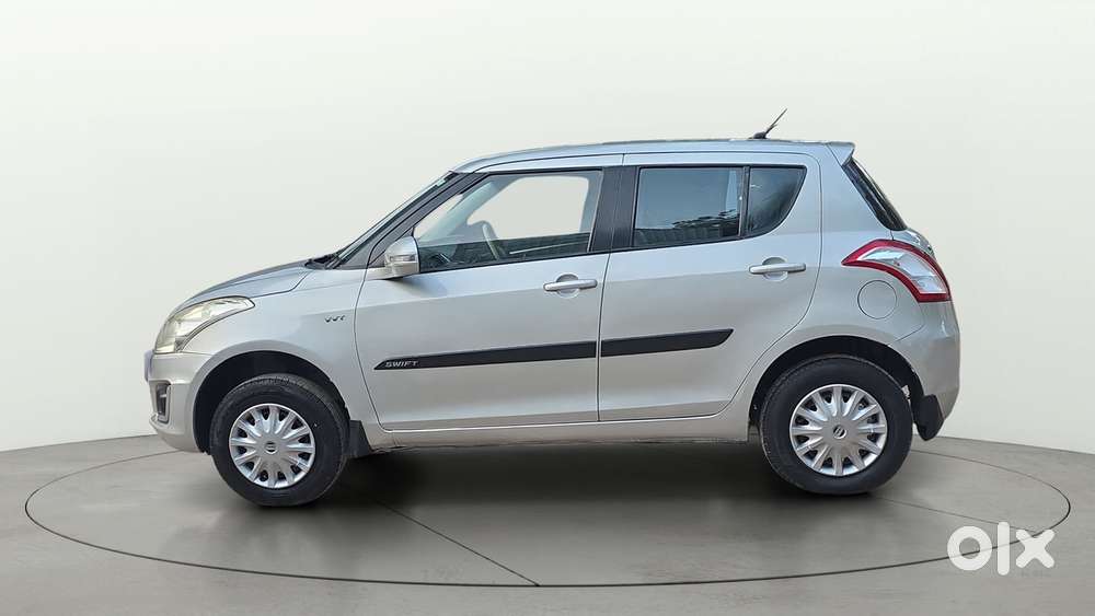 Maruti Suzuki Swift Vvt Vxi, 2016, Petrol
