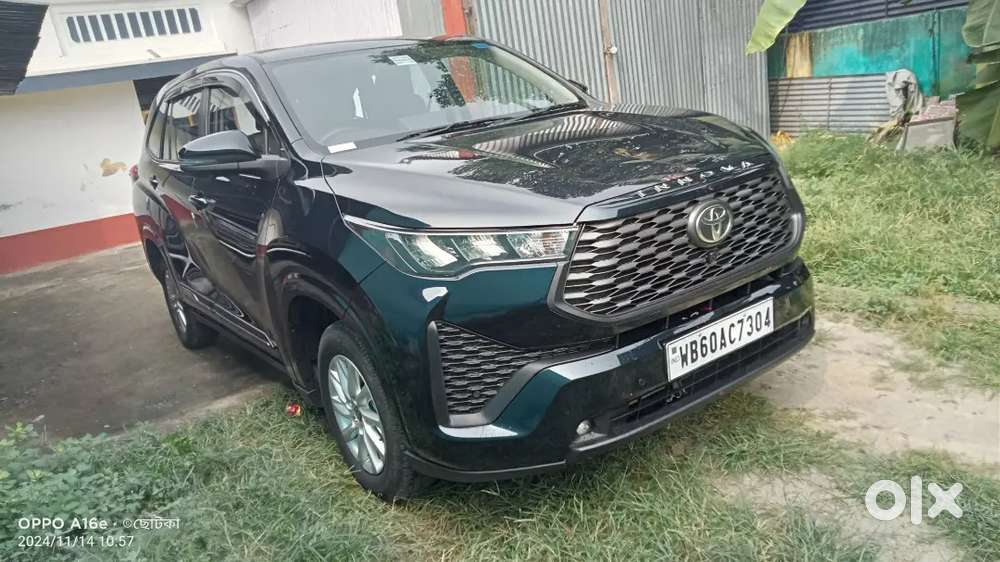 Toyota Innova Hycross 2024 Variant Ready