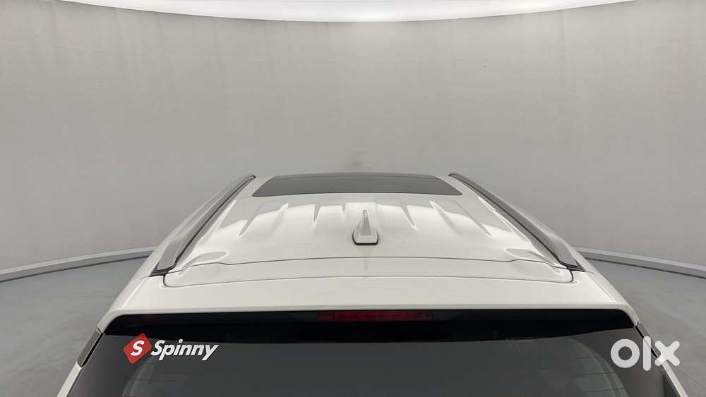 Maruti Suzuki Grand Vitara 1.5 Alpha Plus Intelligent Hybrid Ecvt, 2..