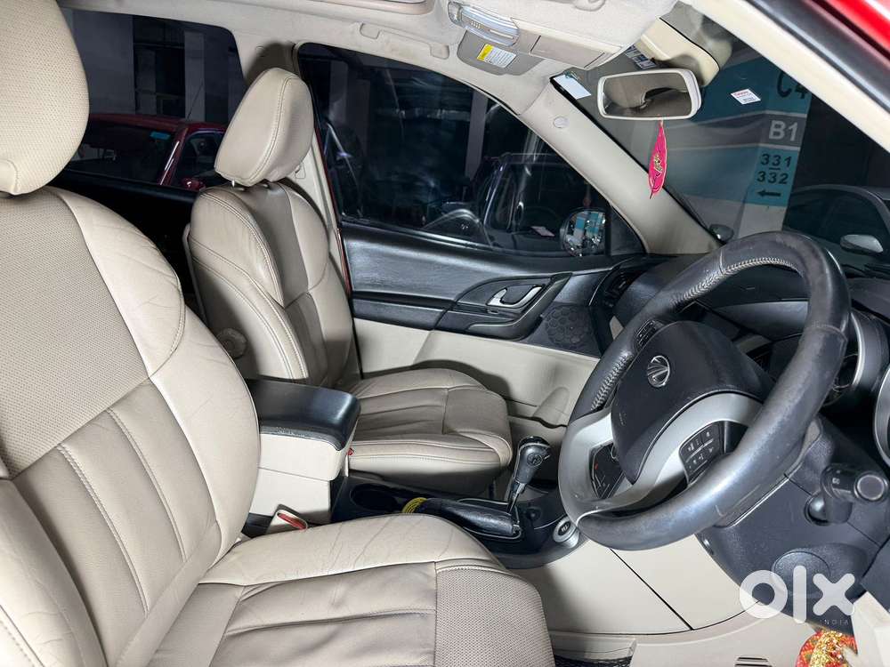 Mahindra Xuv500 2.2 W10 Sportz Edition At, 2017, Diesel