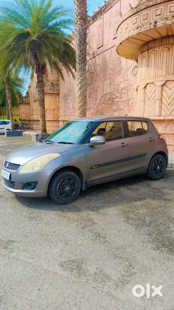 Maruti Suzuki Swift 2012 Petrol 182380 Km Driven