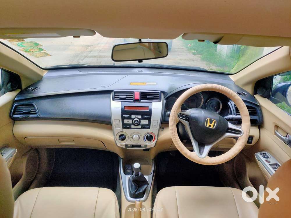 Honda City, 2011, Petrol