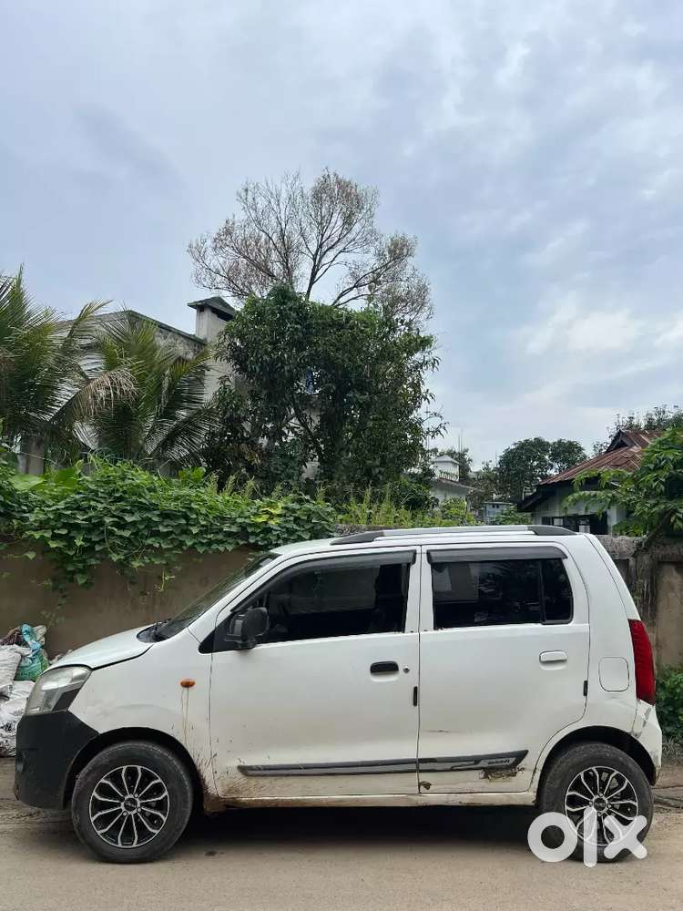 Maruti Suzuki Wagon R 2011 Lxi Petrol Automatic