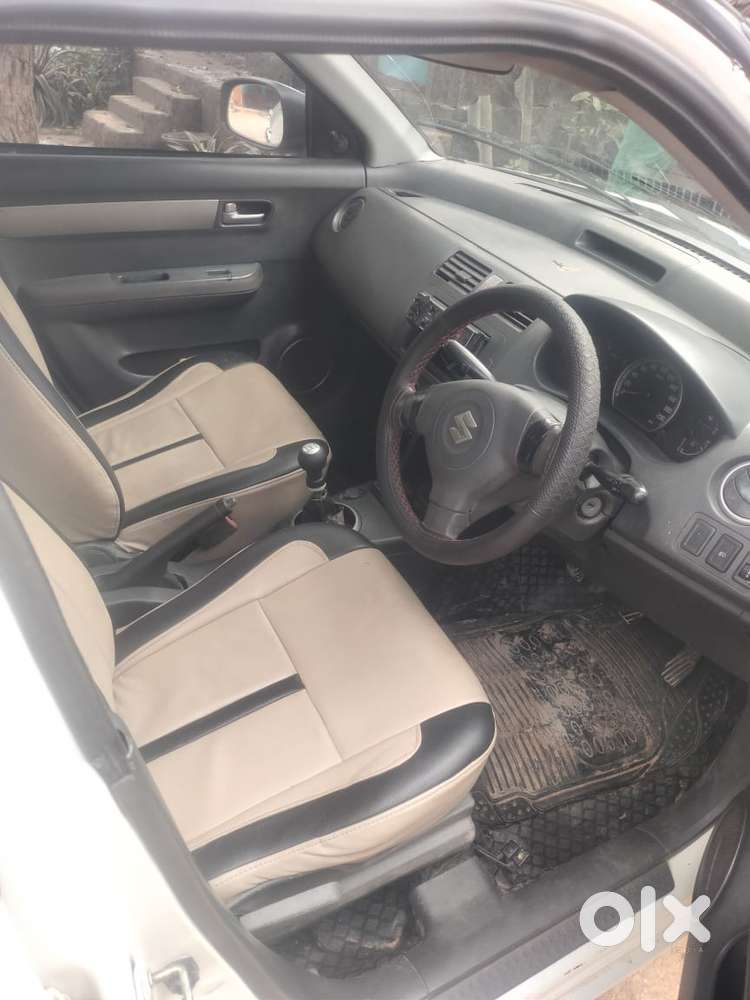 Maruti Suzuki Dzire 1.2 Vxi Cng, 2023, Cng & Hybrids