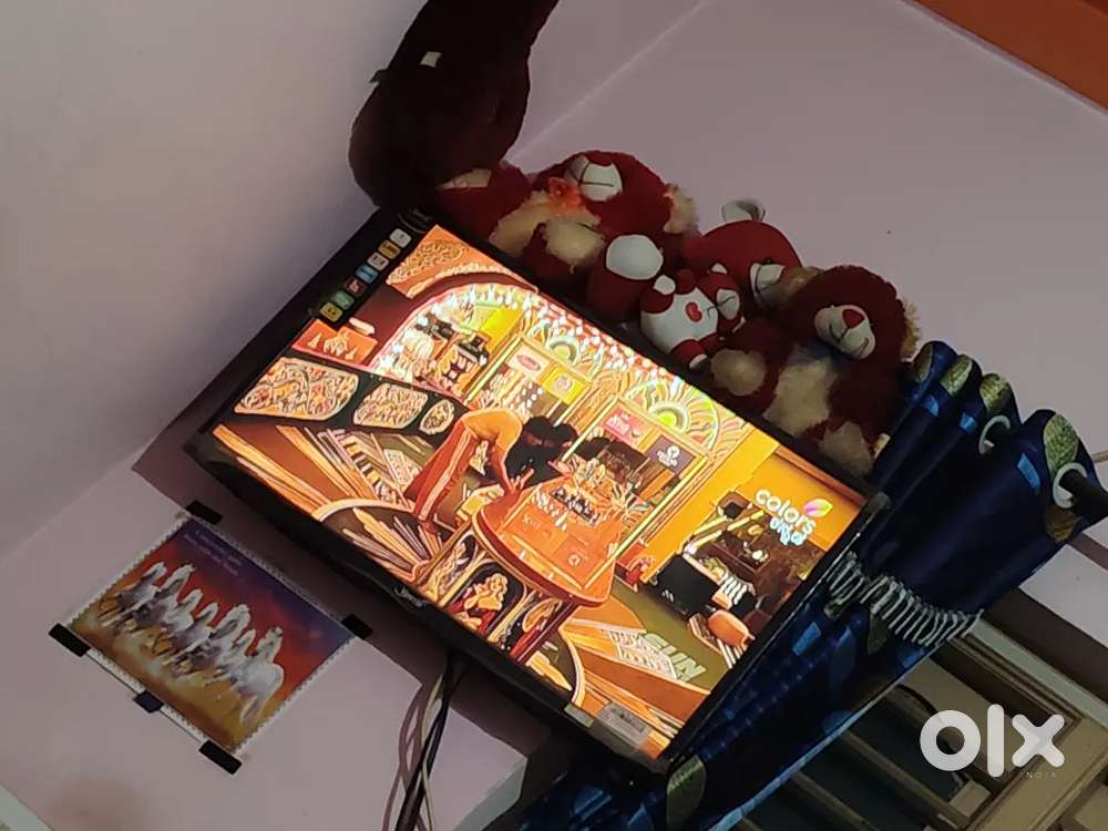 Model 32 inches Vertis smart TV