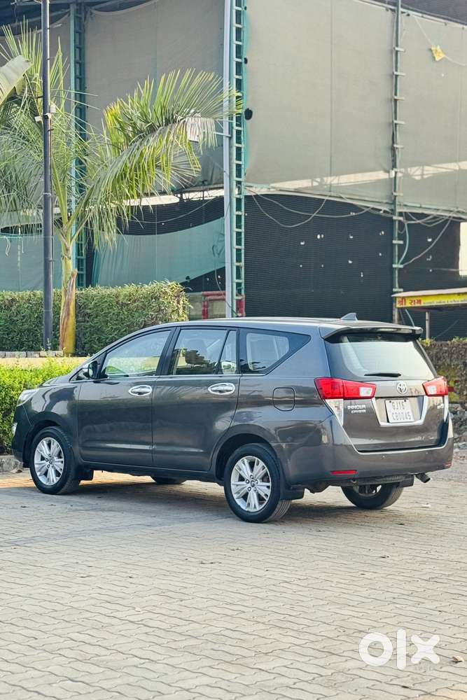 Toyota Innova Crysta 2.8 Zx At, 2016, Diesel