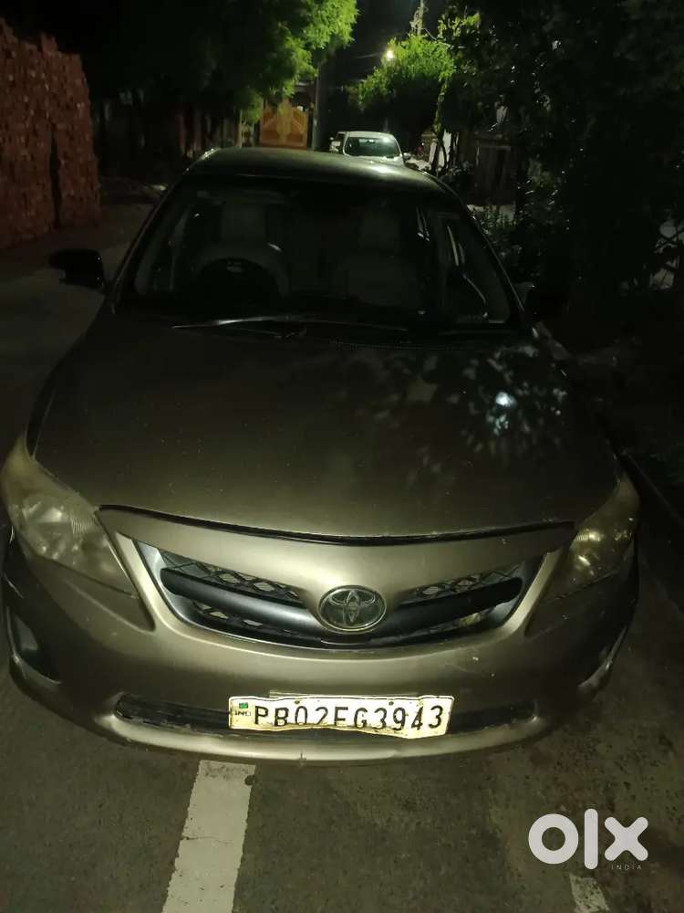 Toyota Corolla Altis 2011 Diesel Manual