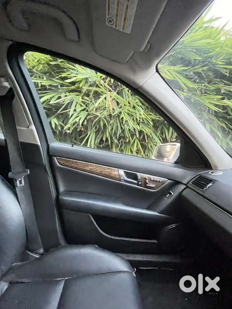 Mercedes Benz C200