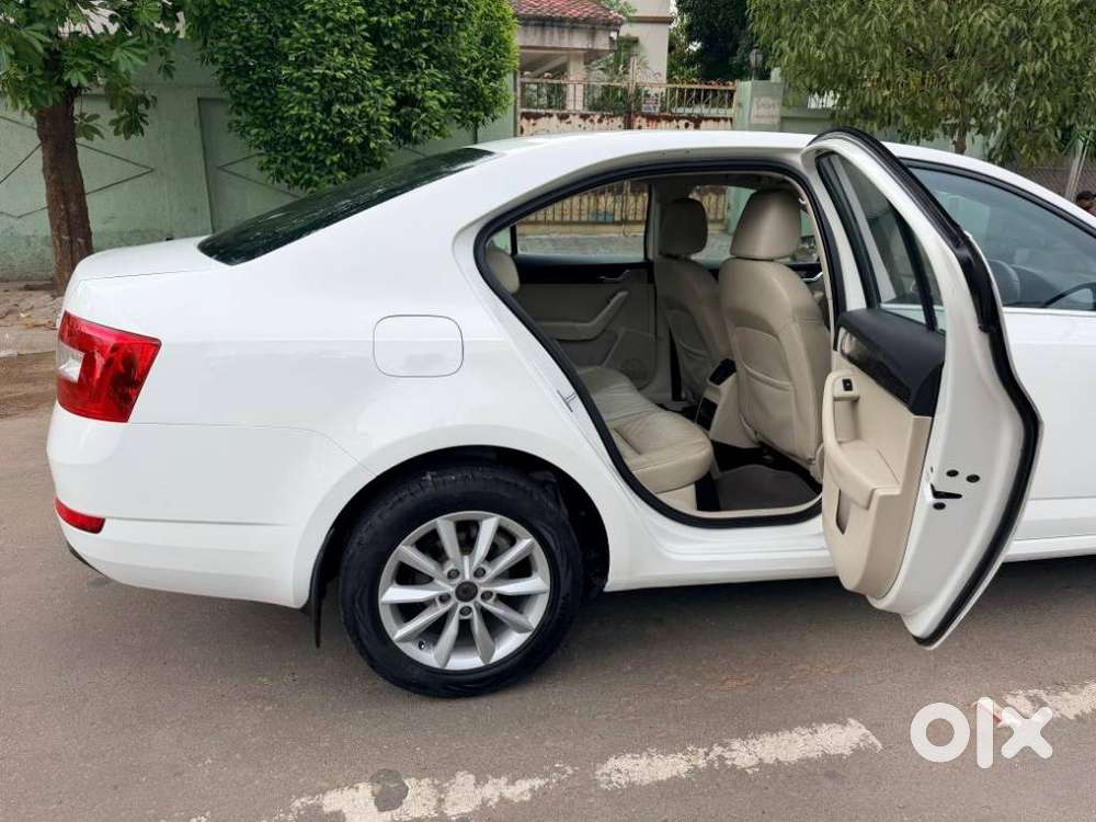 Skoda Octavia 2.0 Tdi Mt Ambition, 2014, Diesel