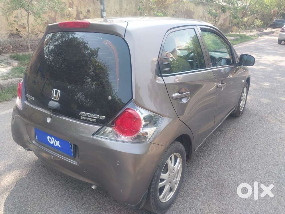 Honda Brio V Mt, 2013, Petrol