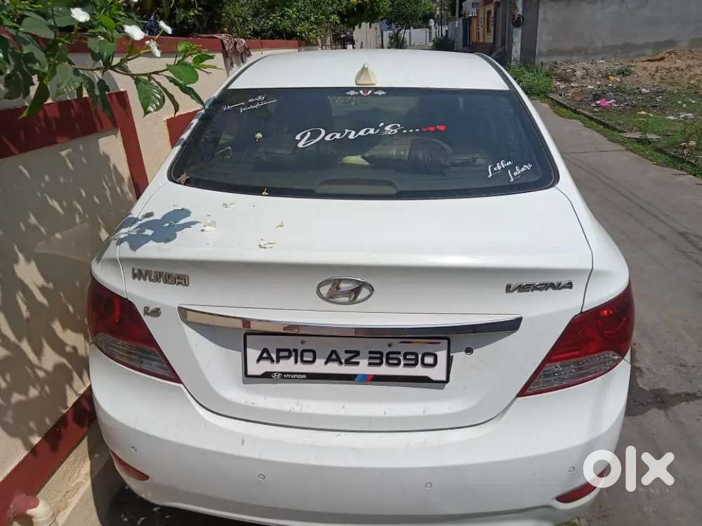 Hyundai Fluidic Verna 2012