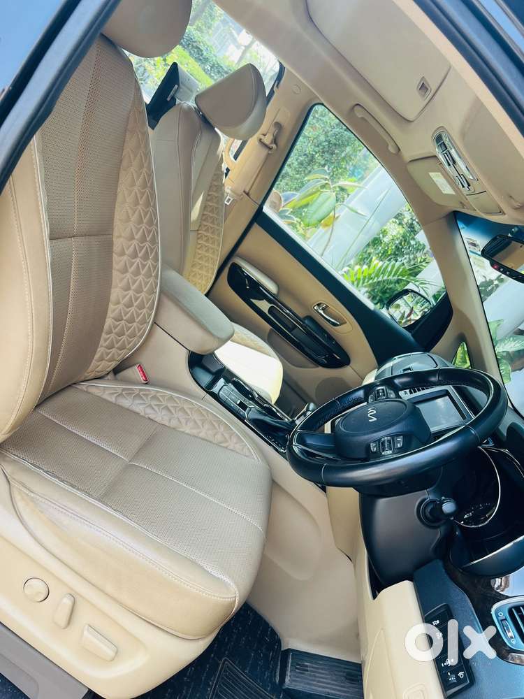 Kia Carnival Limousine Plus 7 Str, 2023, Diesel