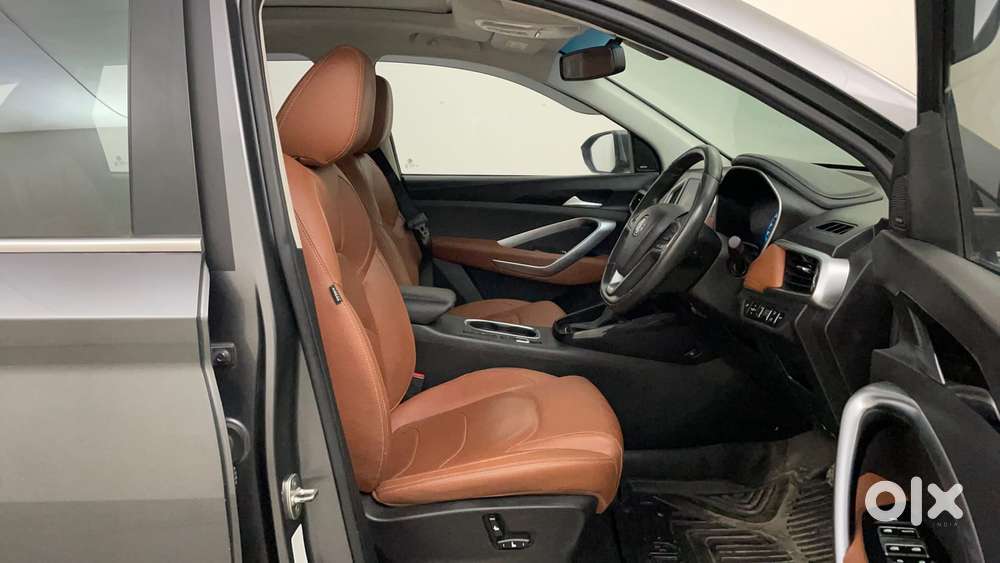 Mg Hector Plus 1.5 Sharp Turbo Cvt 6 Str, 2022, Petrol