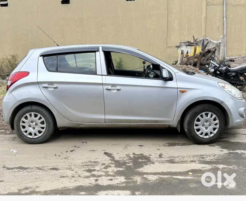 Hyundai I20 2010 Petrol Well Maintained