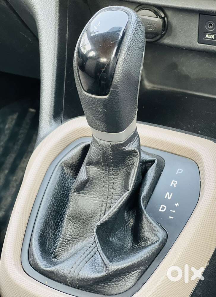 Hyundai I10 Asta At, 2016, Petrol