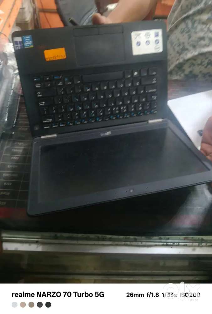 Dell latitude 3000 laptop  and good condirion untouched