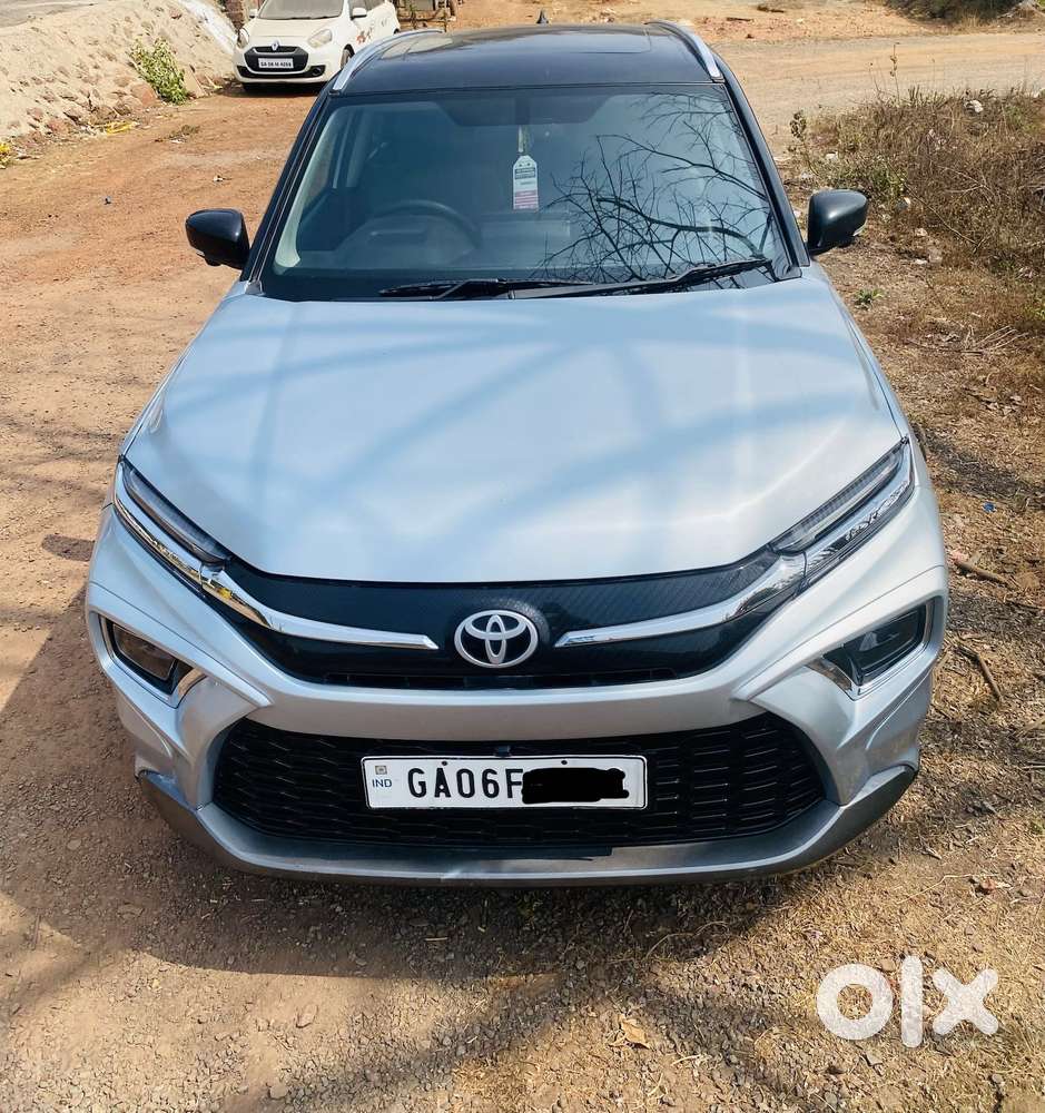 Toyota Urban Cruiser Hyryder 1.5 V Hybrid, 2023, Petrol